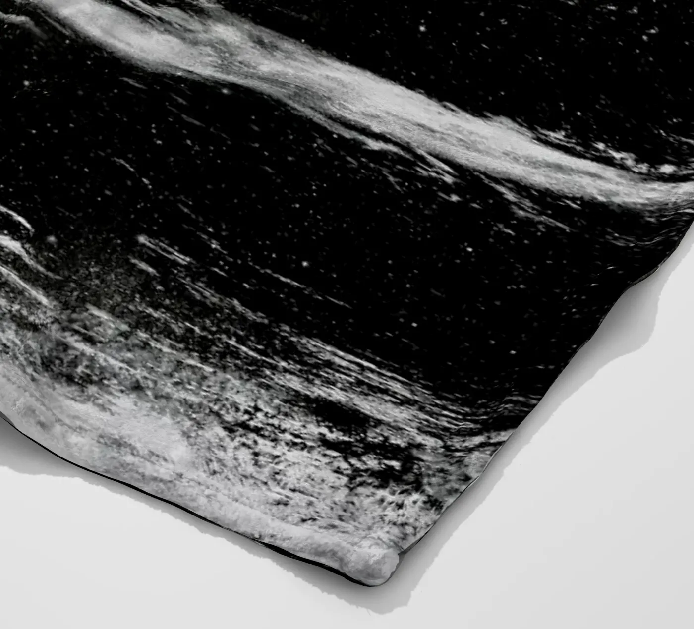 Converge Fleecedecke von Matheus Lopes Castro