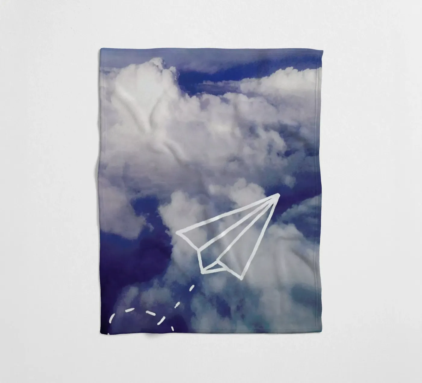 Paper Plane Fleecedecke von Leah Flores