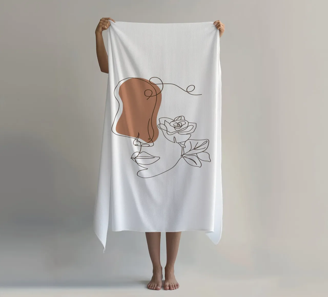 Semplice donna boho minimalista e fiori telo mare da YSV MINIMALIST