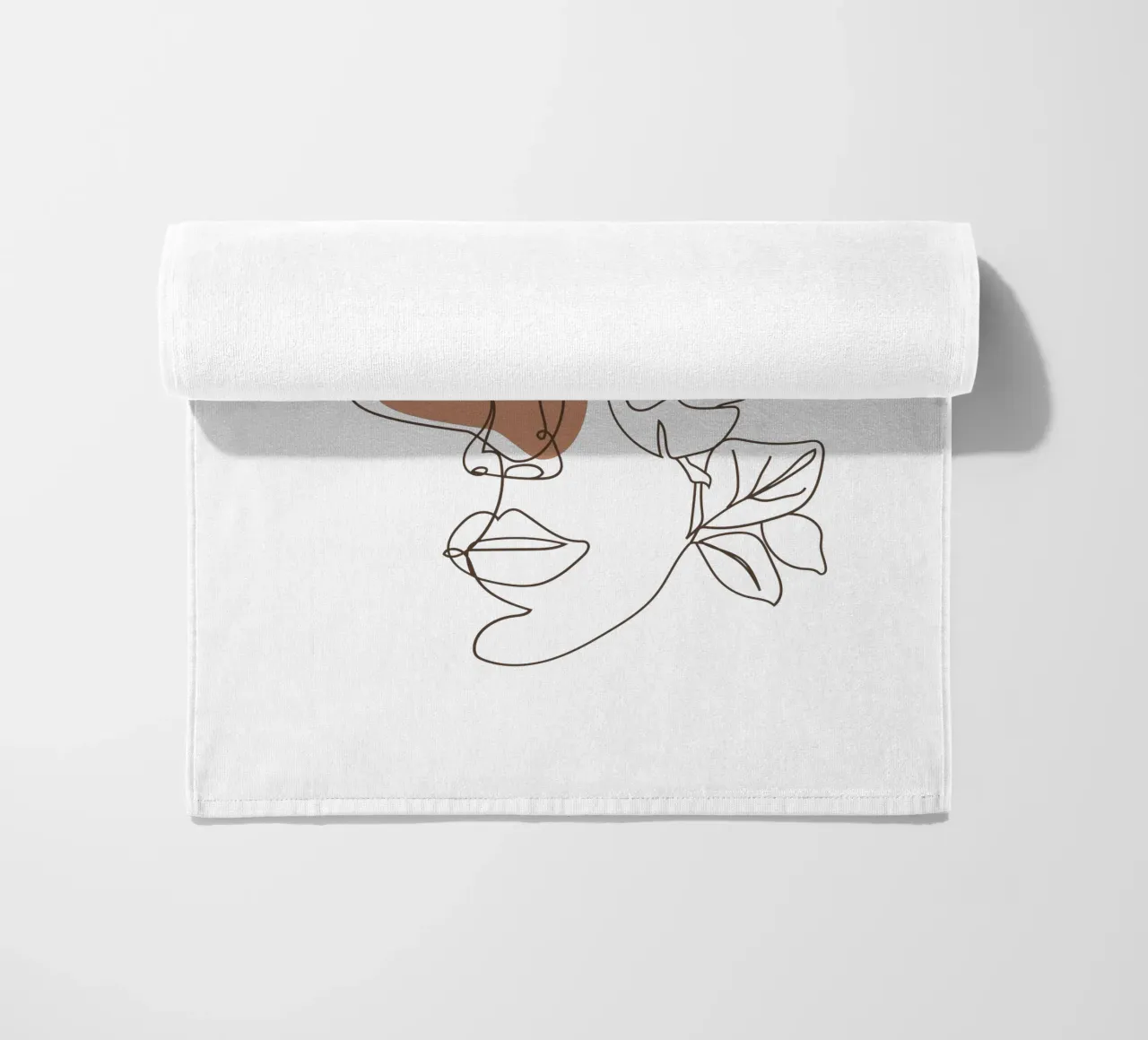 Semplice donna boho minimalista e fiori telo mare da YSV MINIMALIST