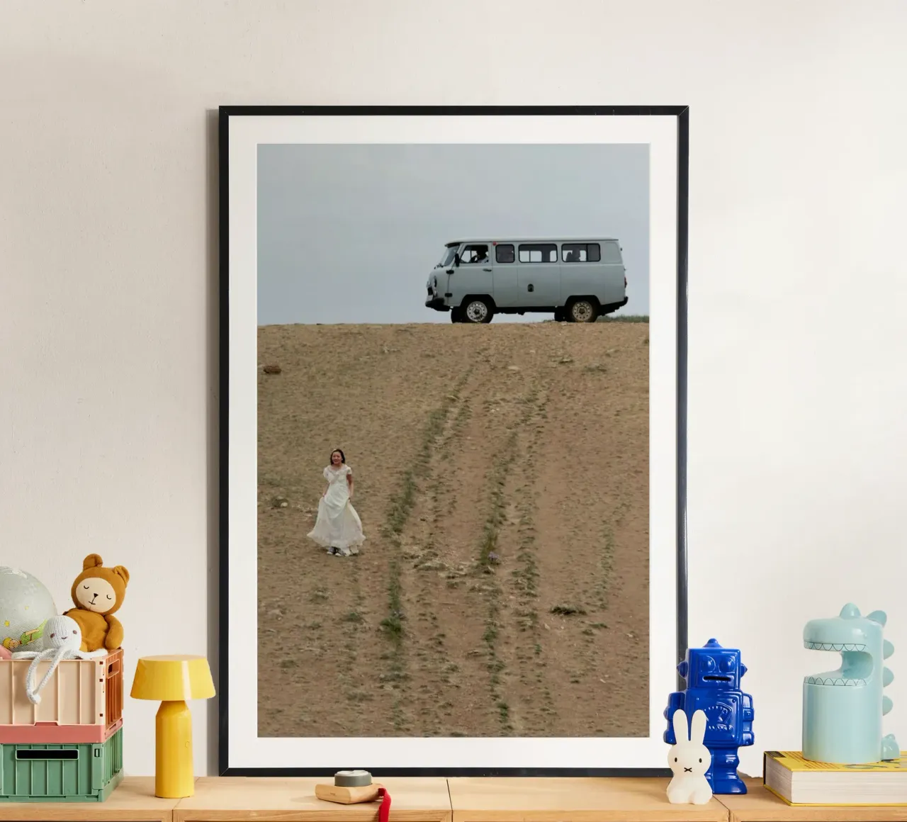 Be My Bride poster con telaio in plastica da Jan Luzar