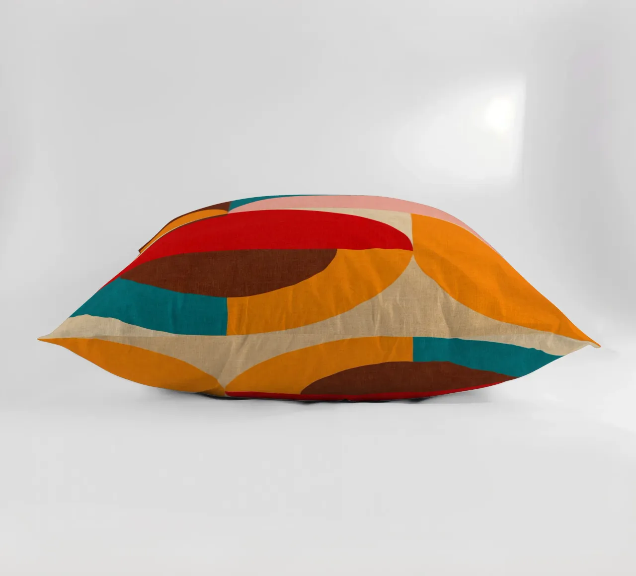 Geometría lúdica Mid Mod - Textura cálida otoñal cojín de Dominique Vari Abstract