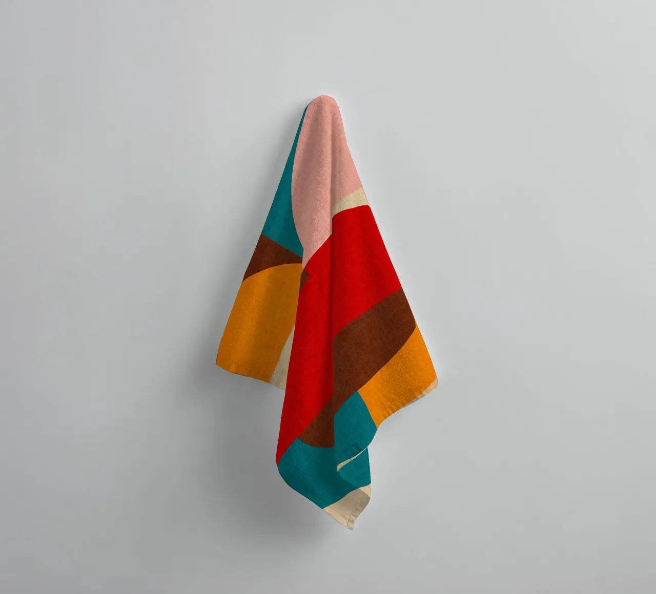 Verspielte Mid Mod Geometry - Warm texturiert Herbstfarben Handtuch von Dominique Vari Abstract