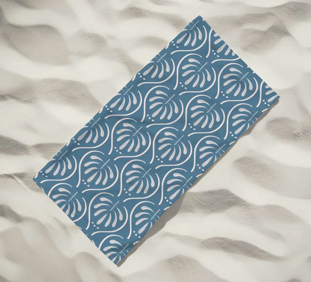 Boho Blue Pattern telo mare da anisillustration