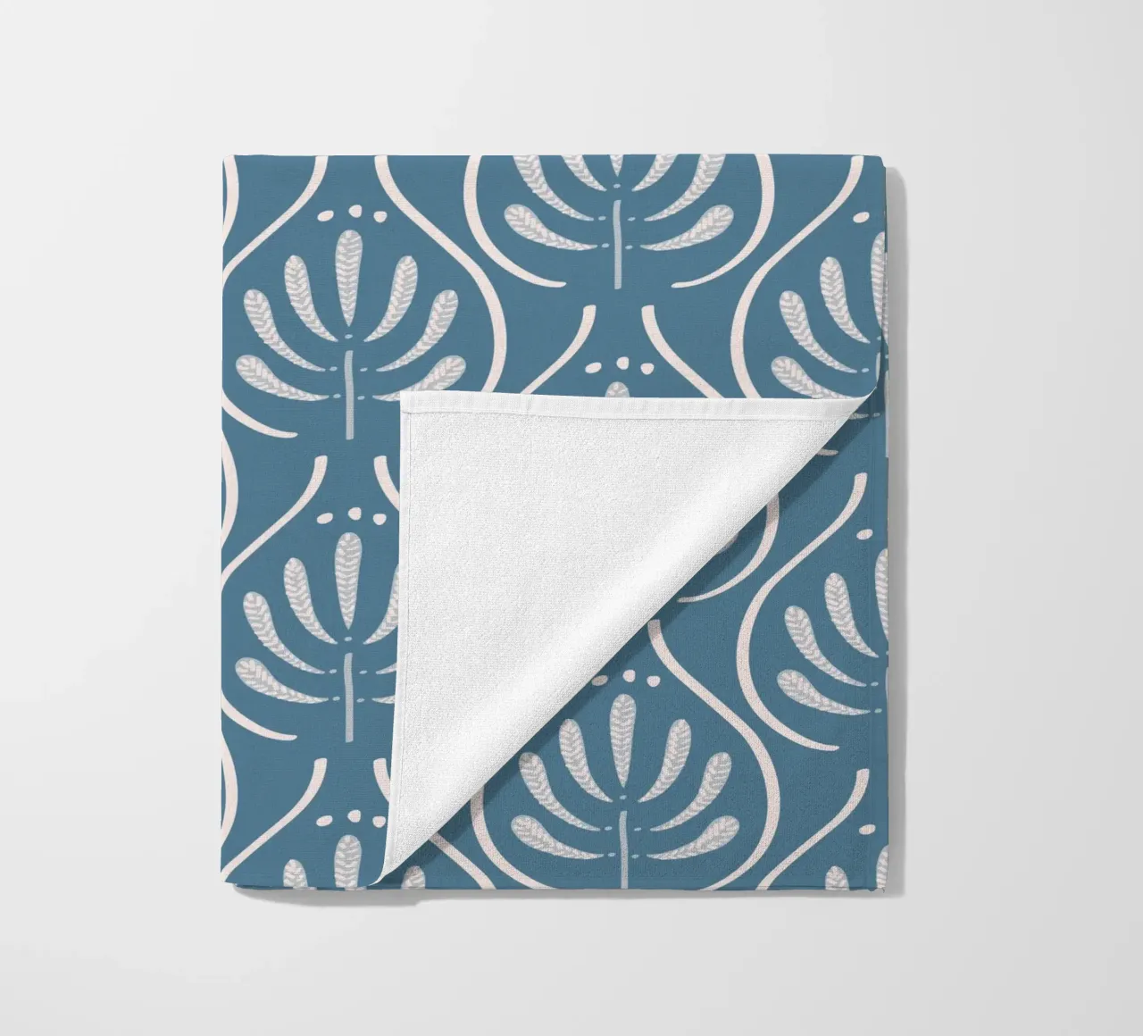 Boho Blue Pattern telo mare da anisillustration