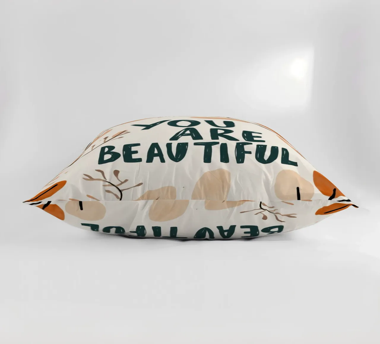 You Are Beautiful No 3 cuscino da treechild