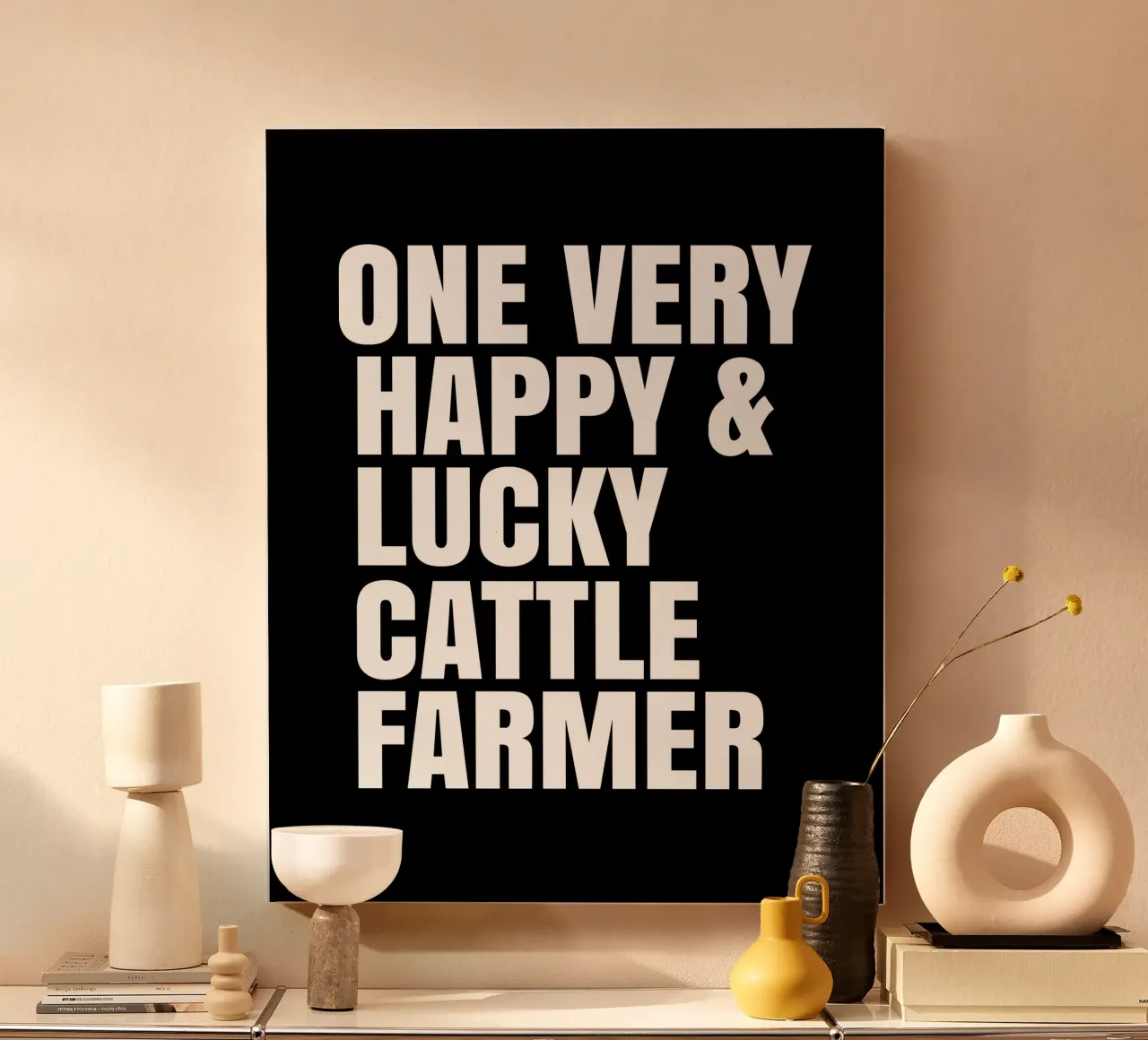 One very happy and lucky cattle farmer tela con Cornice a cassetta da happieeagle