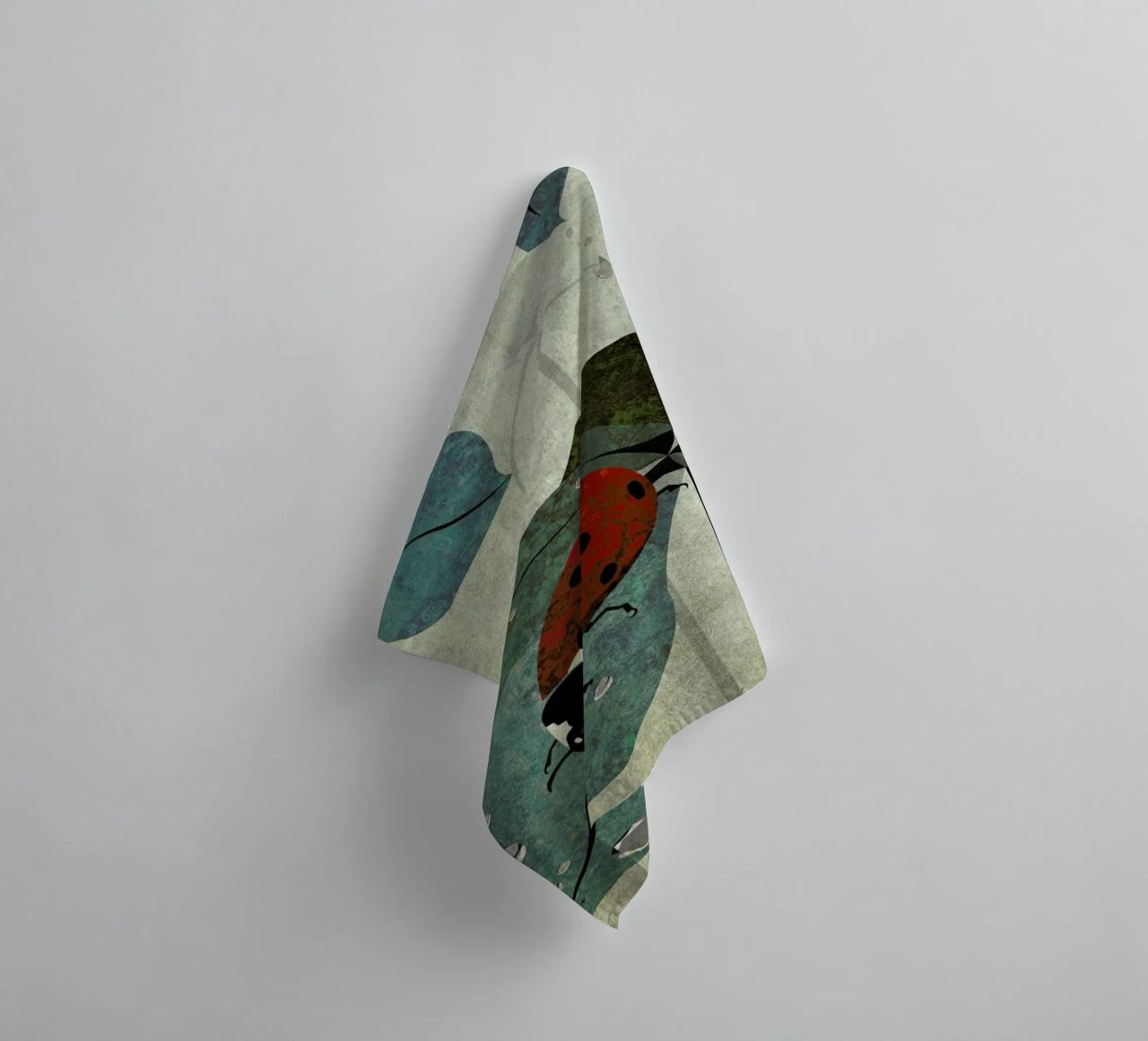 Marienkäfer towel by Sabrina Ziegenhorn