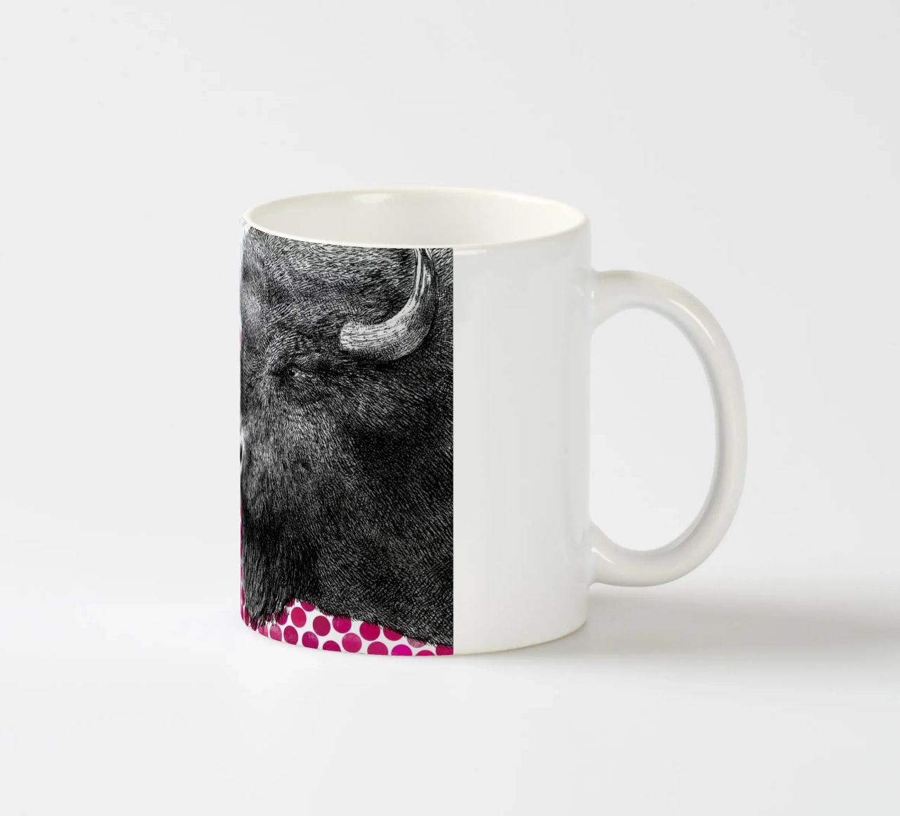 Bison and Butterfly tazza in ceramica da Eric Fan