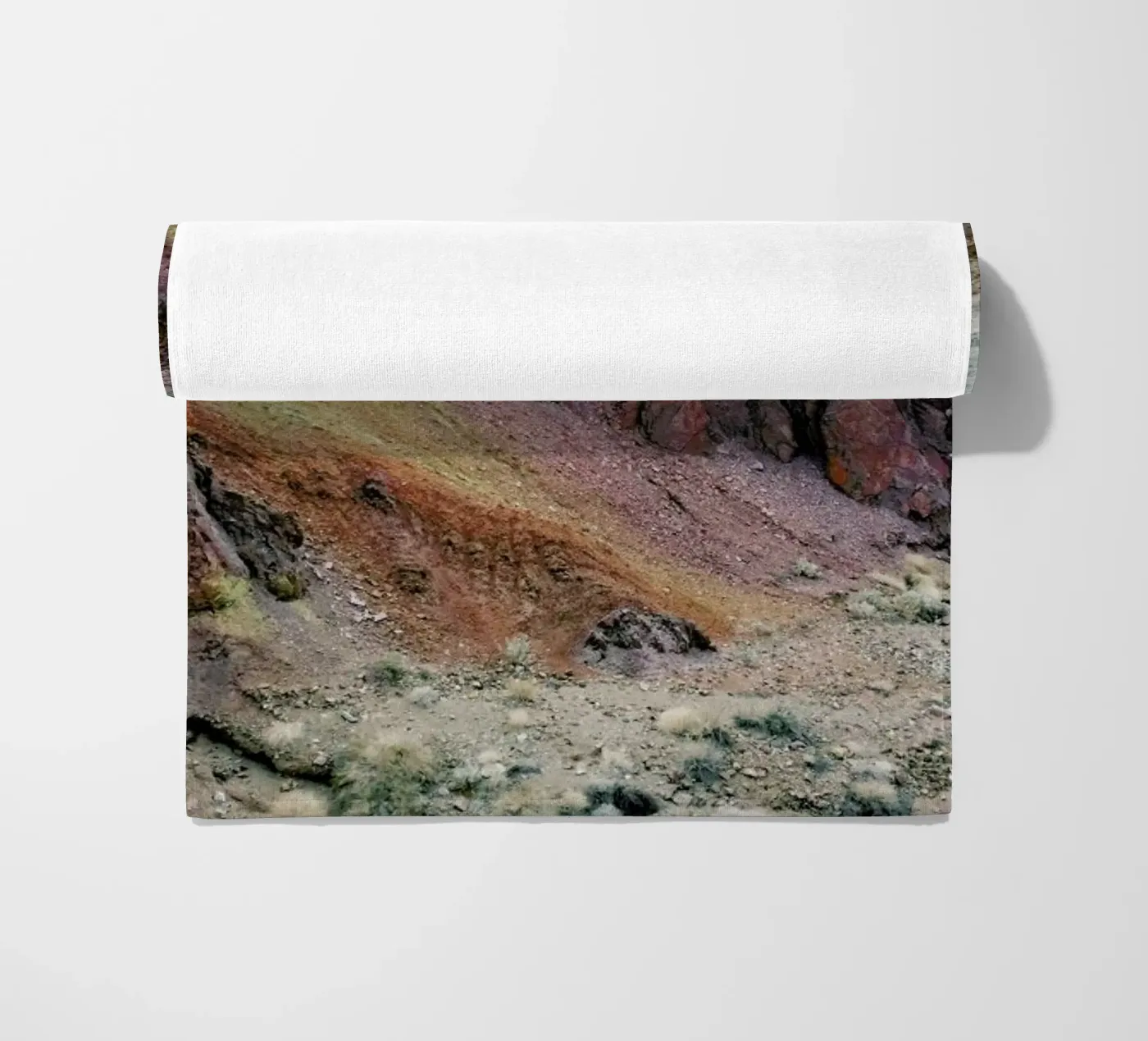 Calico Mountains telo mare da Kevin Russ