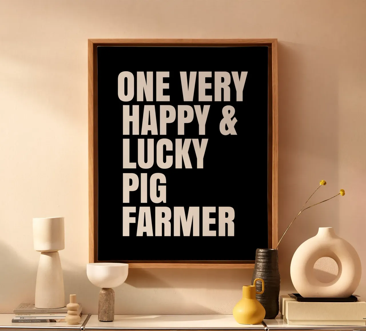 One very lucky and happy pig farmer tela da happieeagle