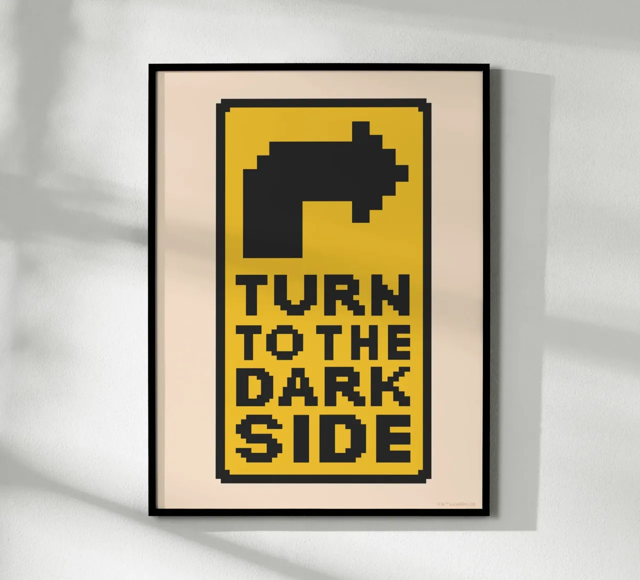 TURN TO THE DARK SIDE poster con telaio in alluminio da Star Wars