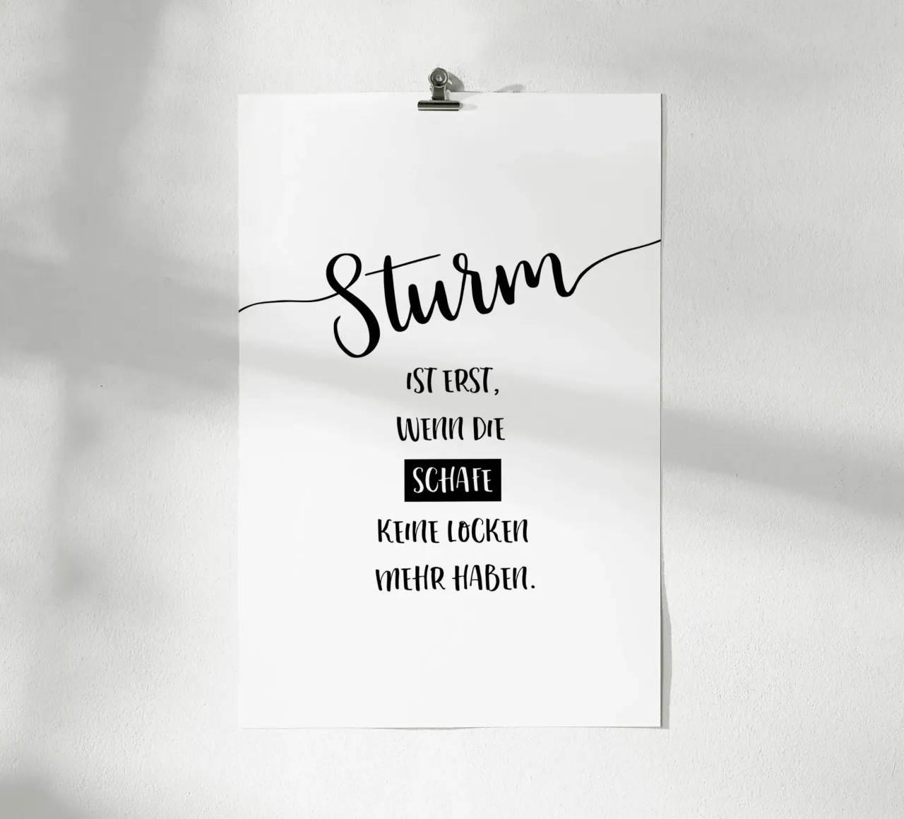 STURM = SCHAFE OHNE LOCKEN poster con telaio in alluminio da Melanie Viola