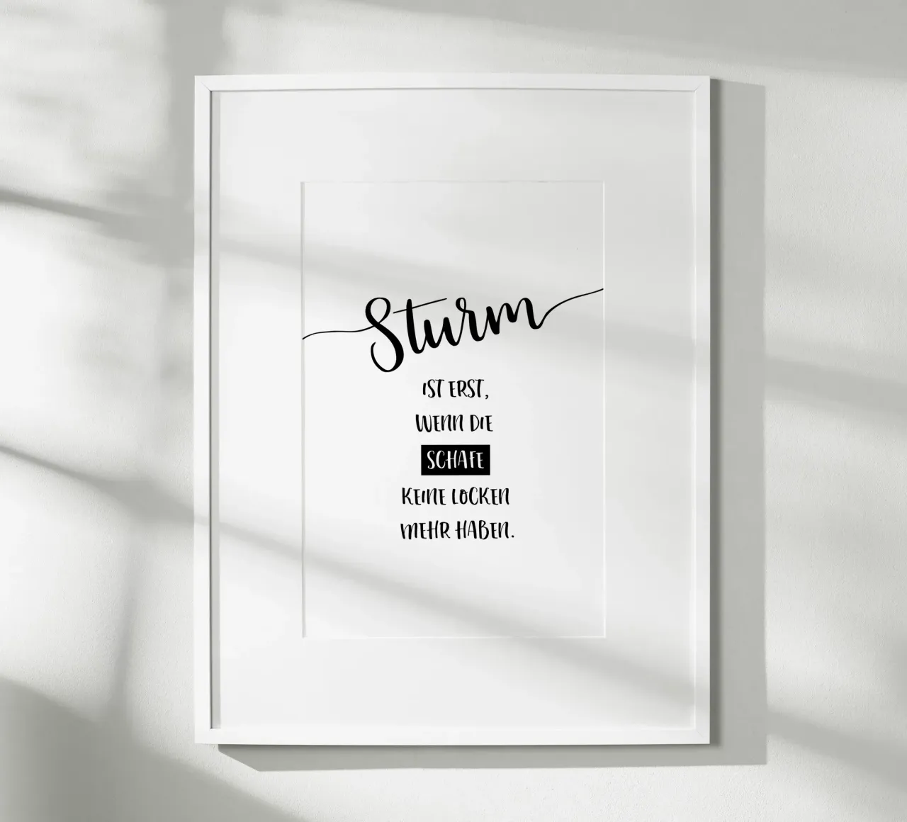 STURM = SCHAFE OHNE LOCKEN poster con telaio in alluminio da Melanie Viola