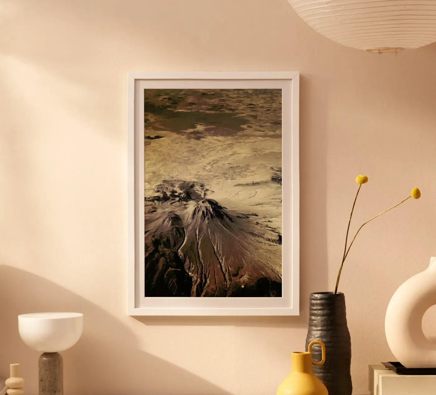 The Mountain poster de Pale Grain