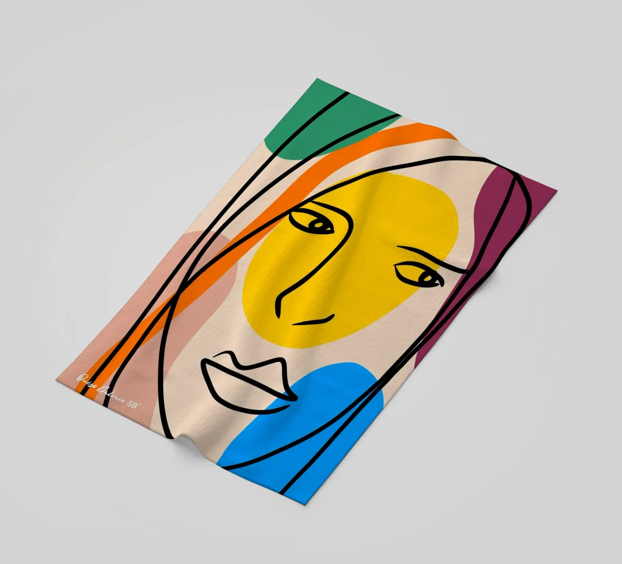 Subtle Glow telo mare da Mike Leymi