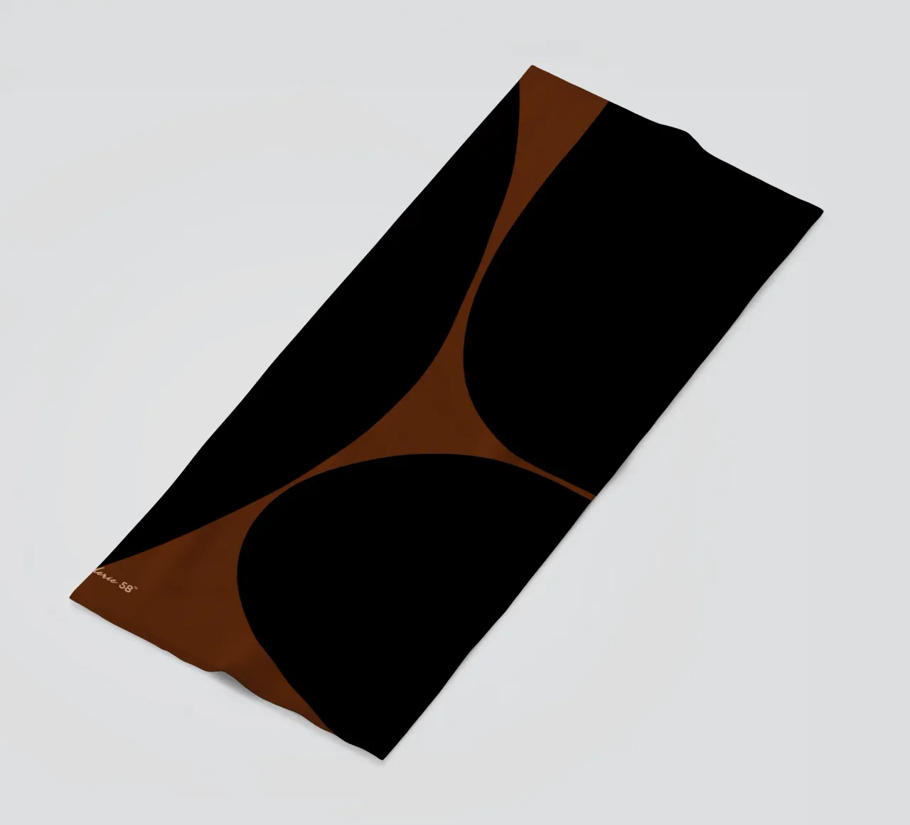 Quiet Bloom telo mare da Mike Leymi