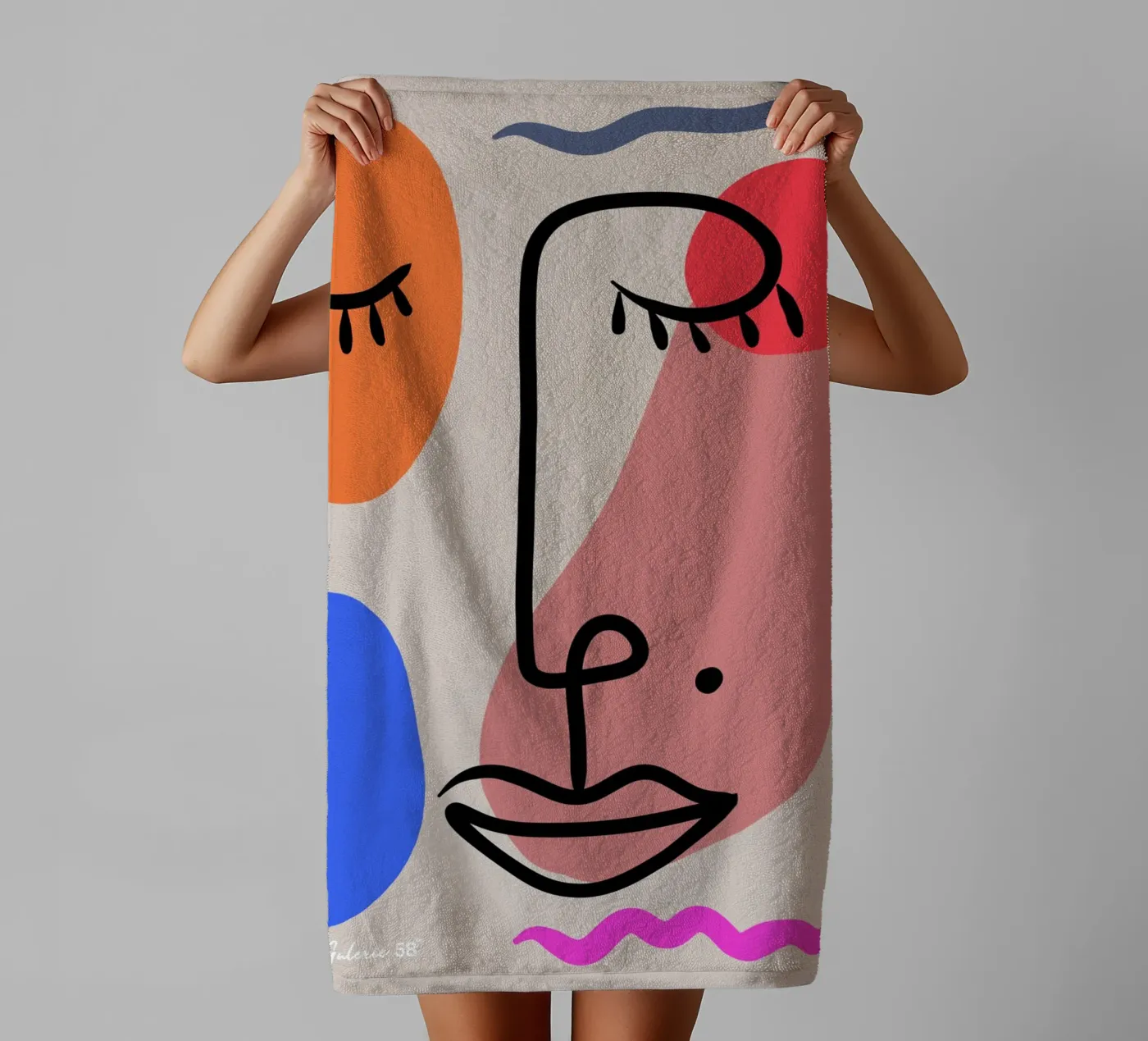 Hushed Reflections Handtuch von Mike Leymi