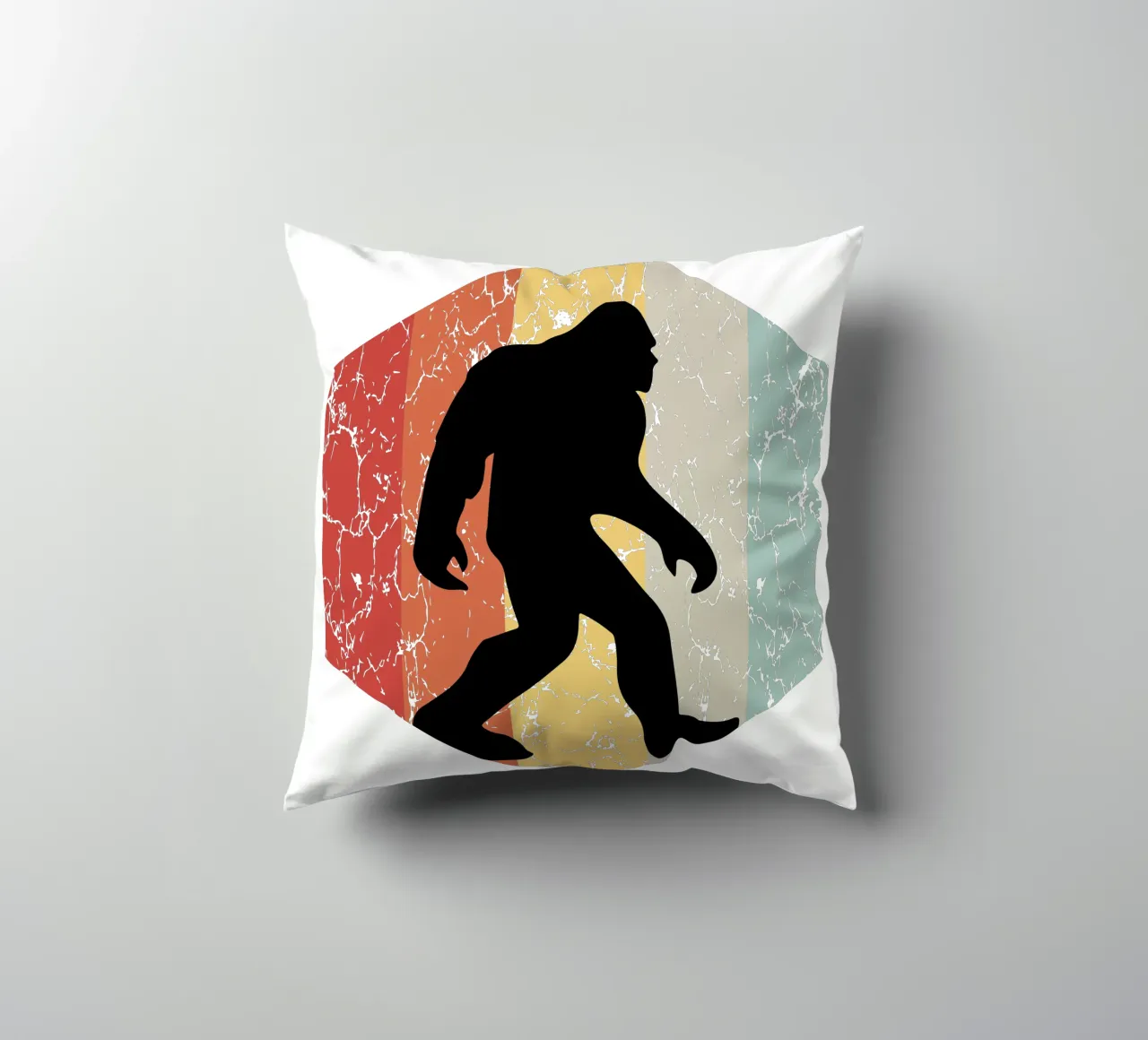Bigfoot design retrò cuscino da vickeyroads