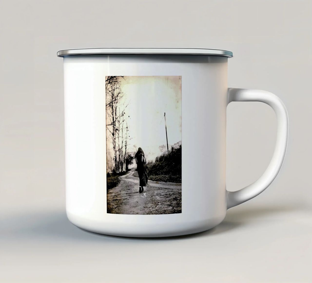 Pop Off tazza in smalto da Sophie Etchart