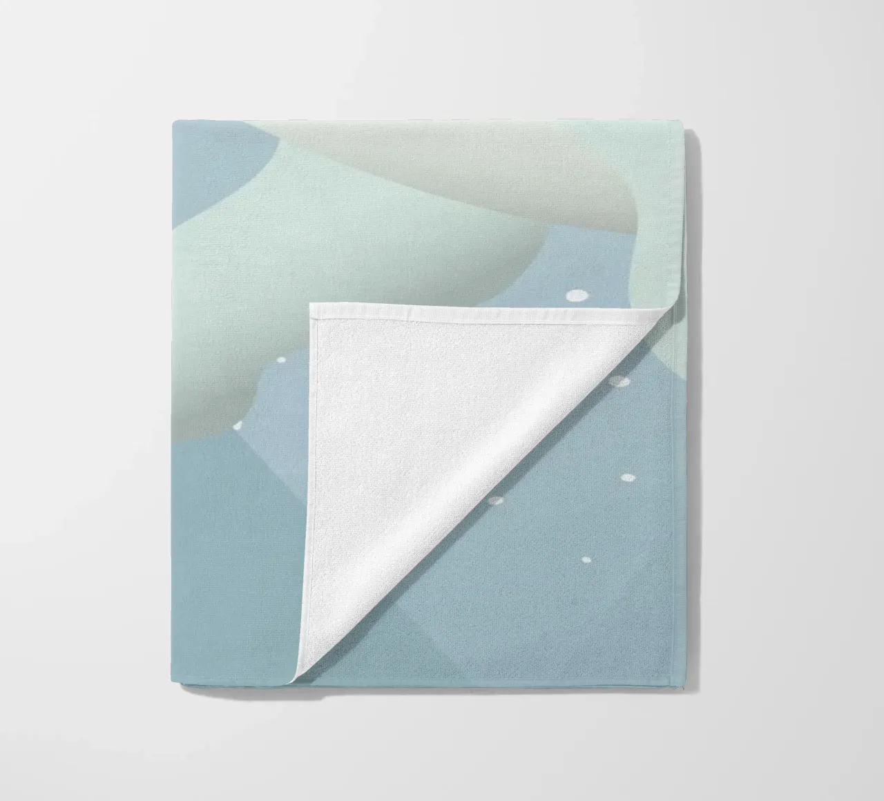Design d'un ours polaire nageant dans des tons bleus doux serviette de plage de namosh