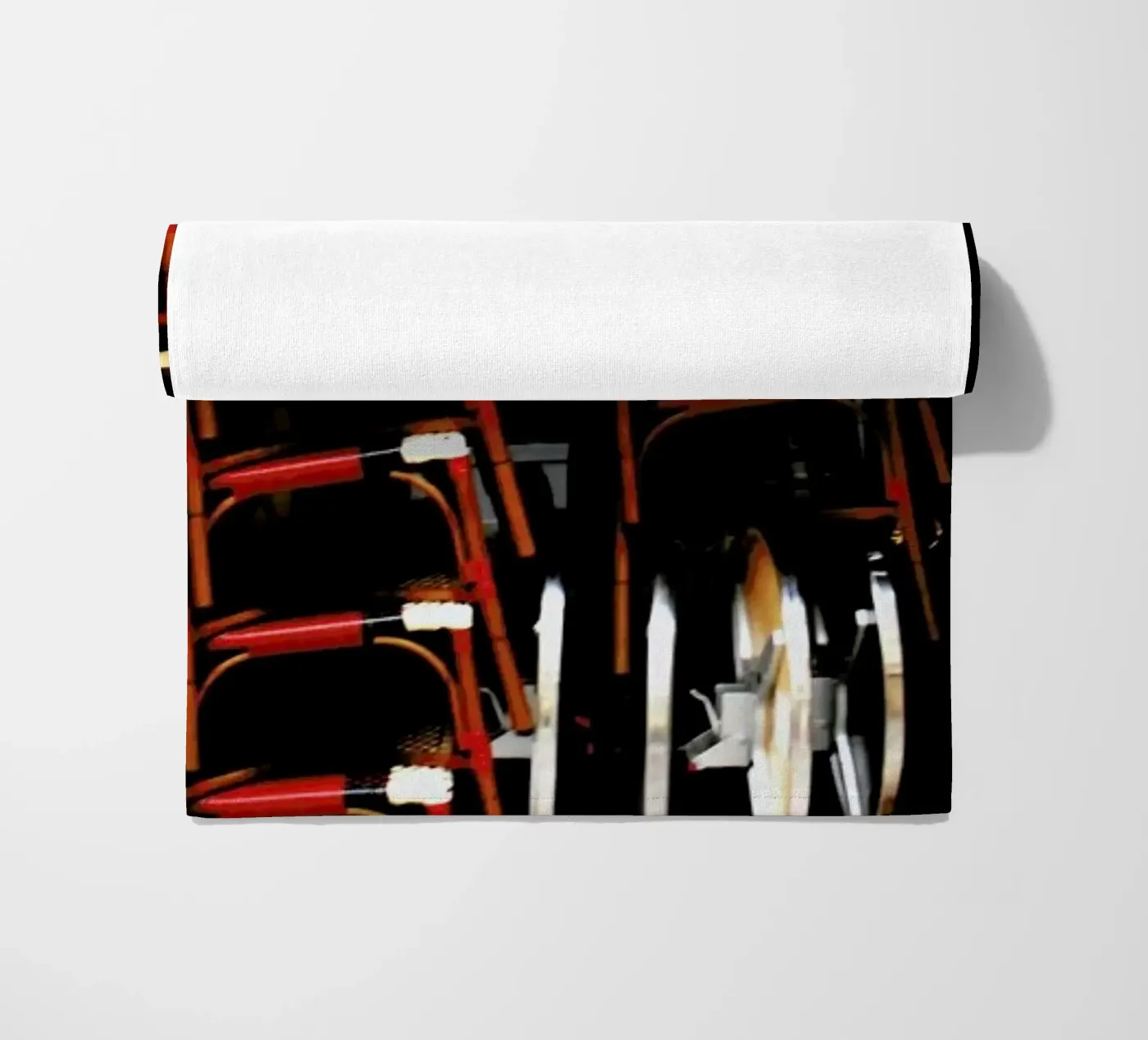 Quiet Chairs telo mare da Sophie Etchart