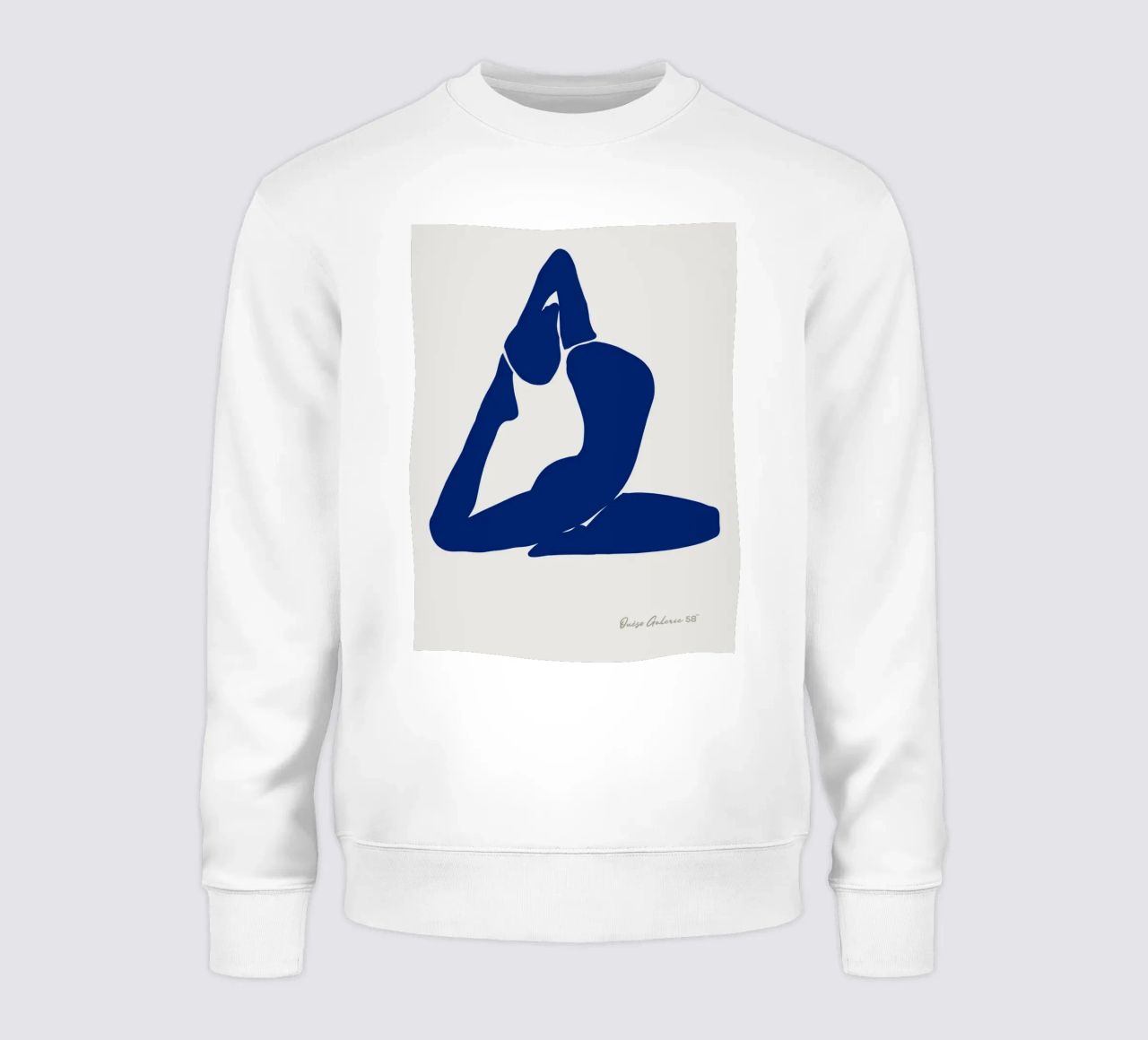 Hazy Tranquility sweatshirt van Mike Leymi