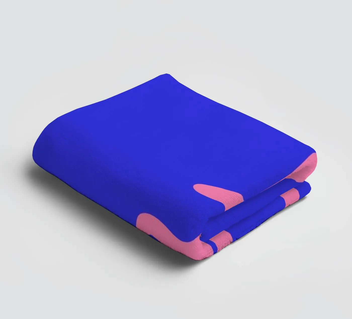 Twilight Echo Handtuch von Mike Leymi