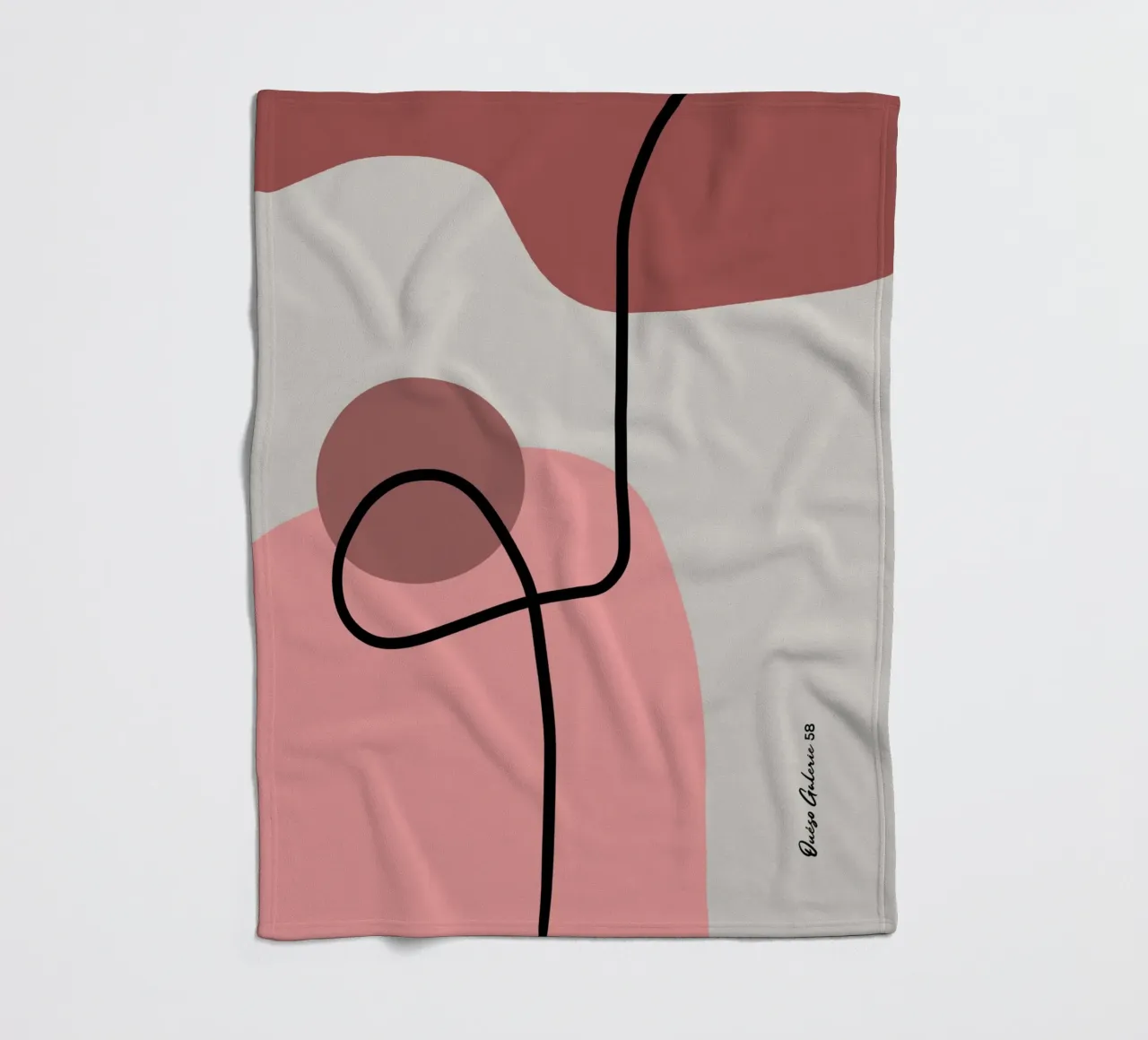 Moonlit Petals coperta in pile da Mike Leymi