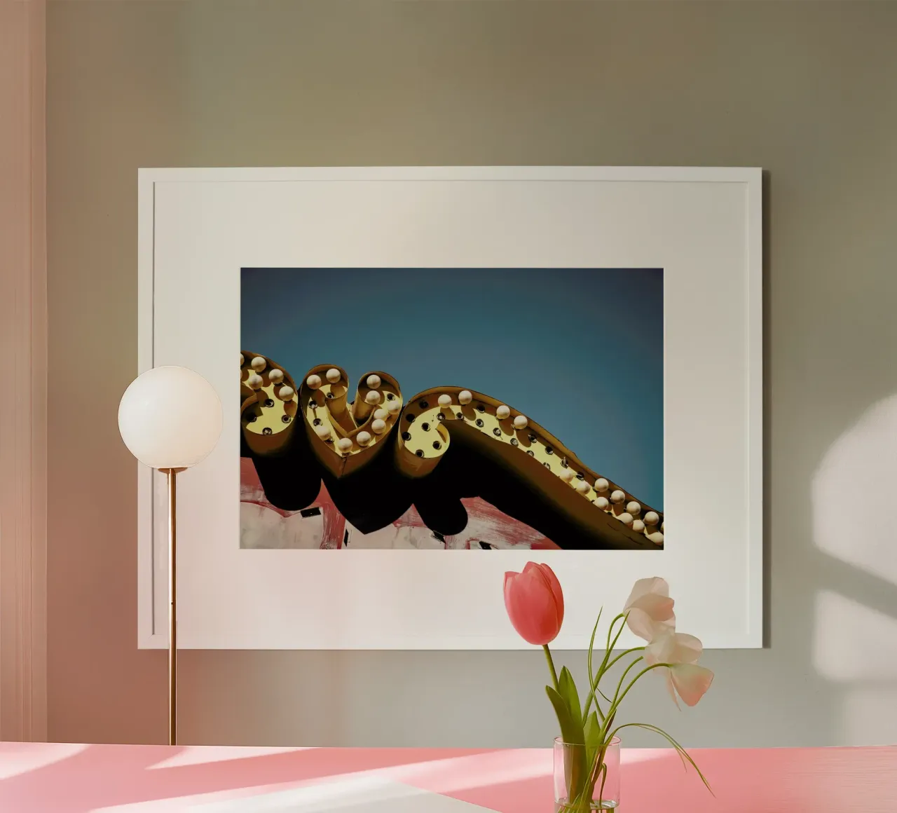 Vegas poster con telaio in plastica da Flo Klein