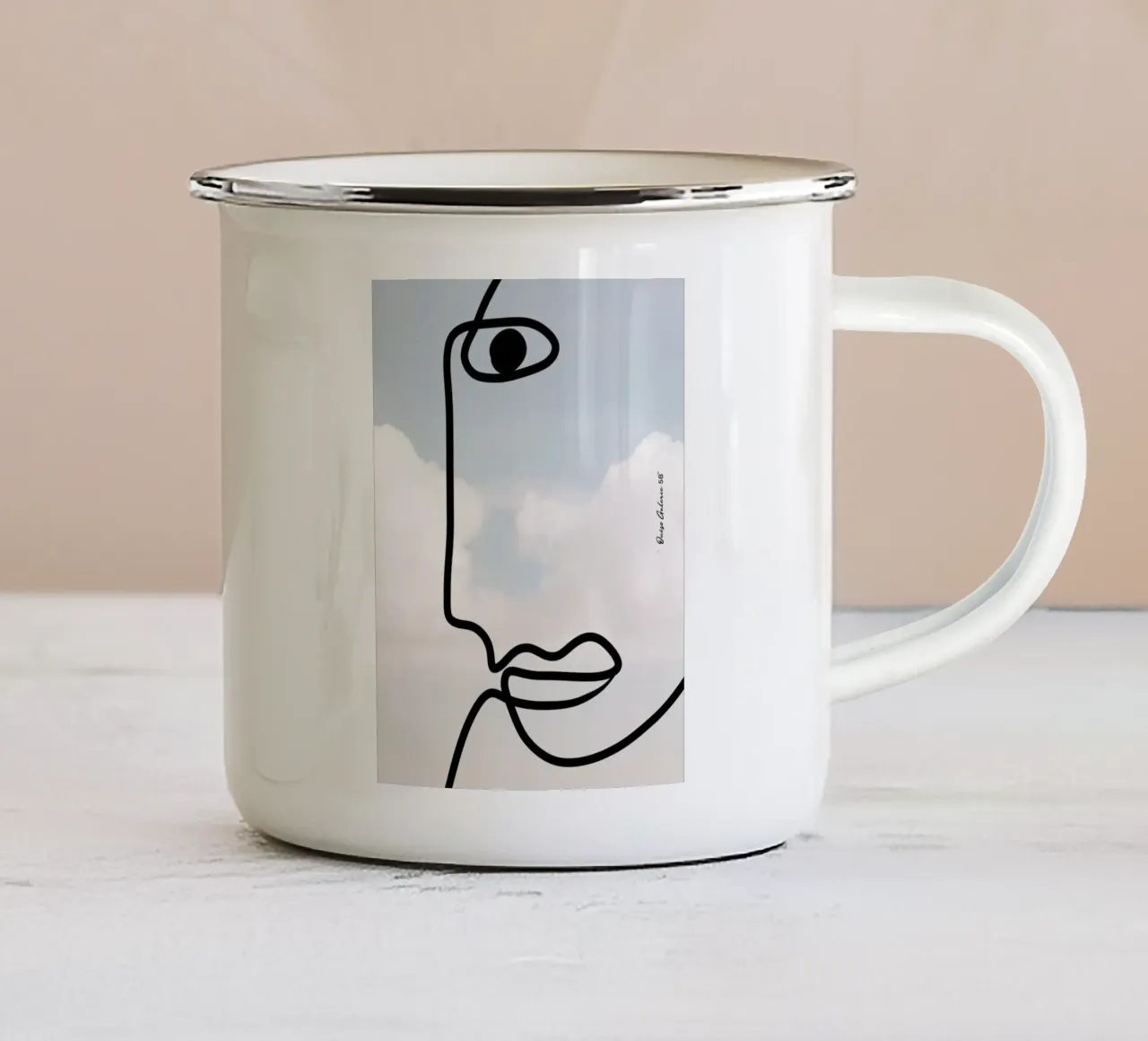 Serene Glow tazza in smalto da Mike Leymi