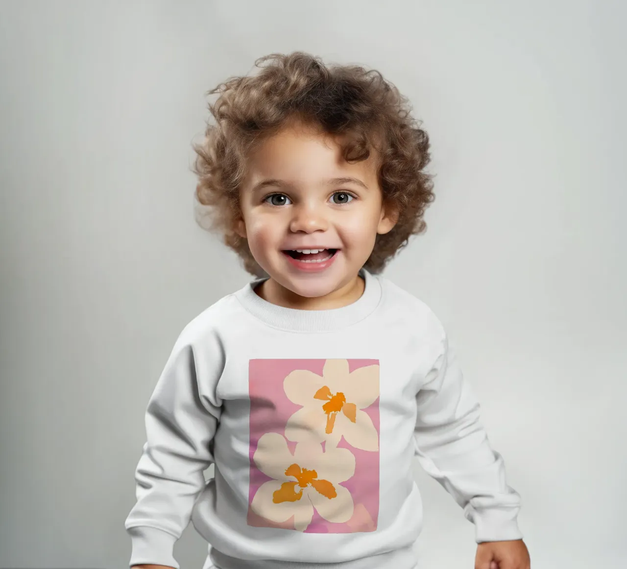 Zarte Blumen Baby Sweatshirt von IamHomeStudio