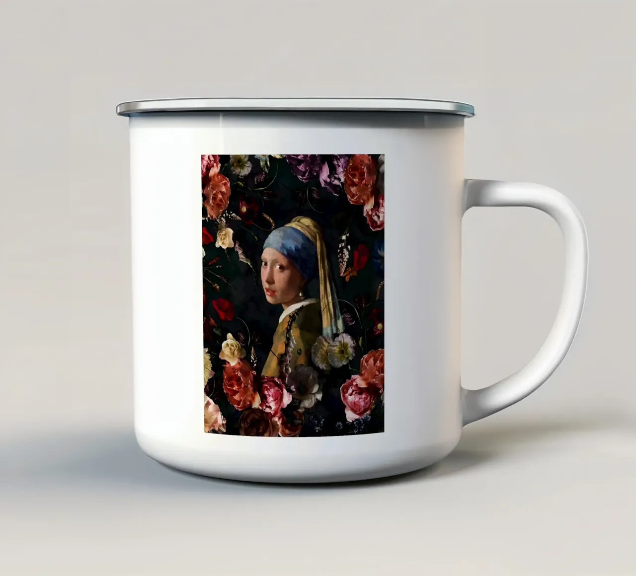 La ragazza con l'orecchino di perla e i fiori tazza in smalto da Flower Garden - Uta Naumann