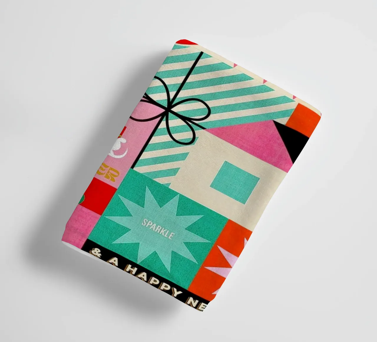 Buon Natale, auguri colorati di buone feste Patchwork asciugamano da bagno da Dominique Vari