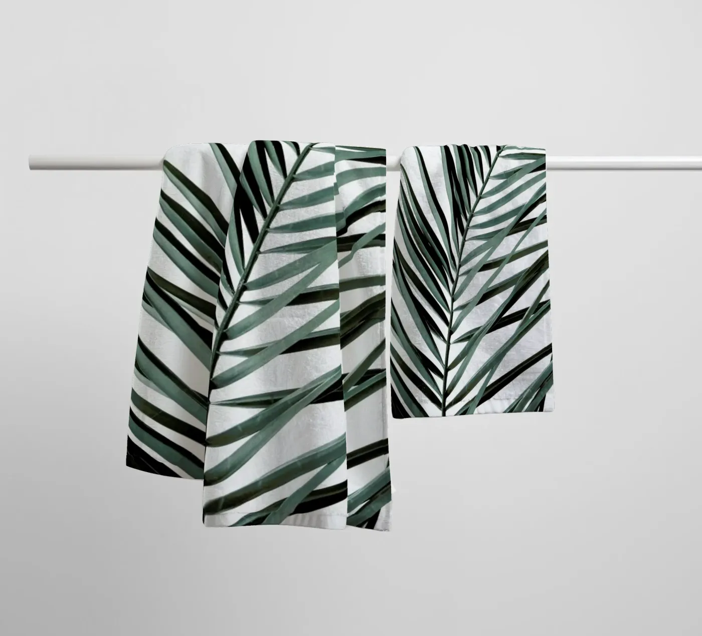 Phoenix badhanddoek van Shot By Clint