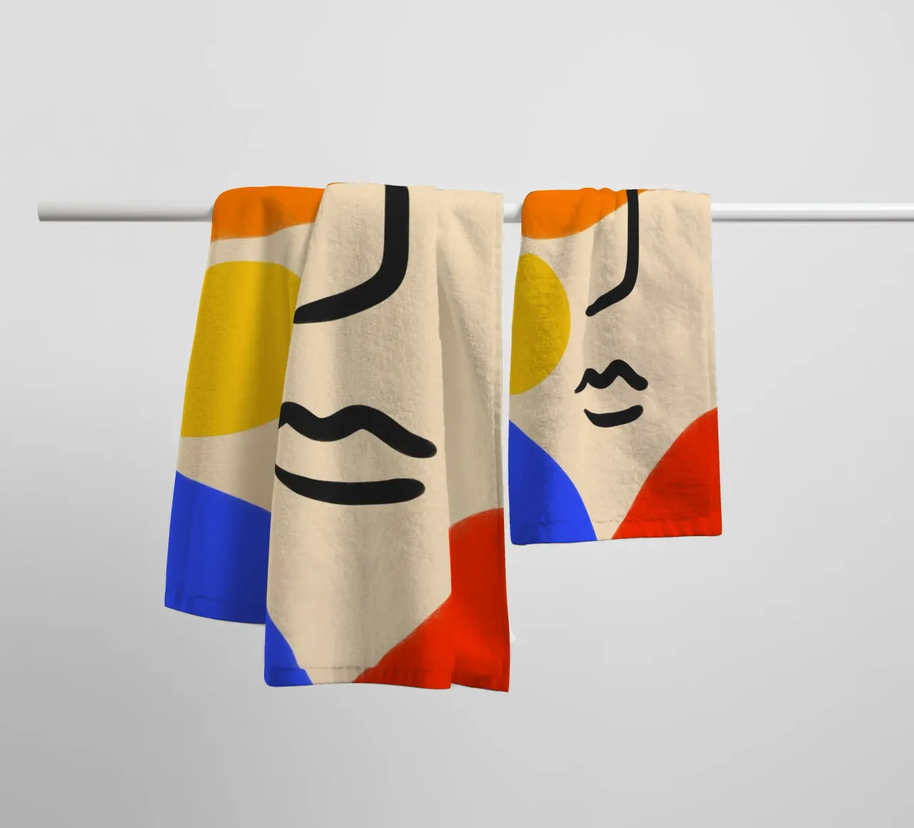 Bold Blooms towel by Mike Leymi
