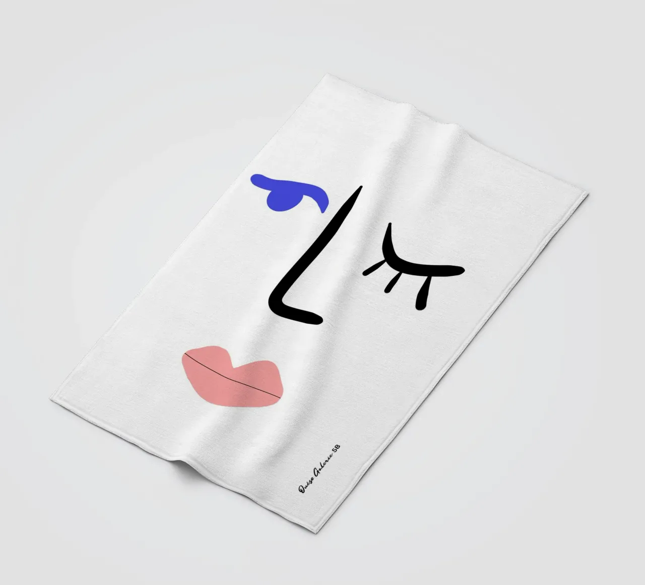 Dynamic Cutouts coperta in pile da Mike Leymi