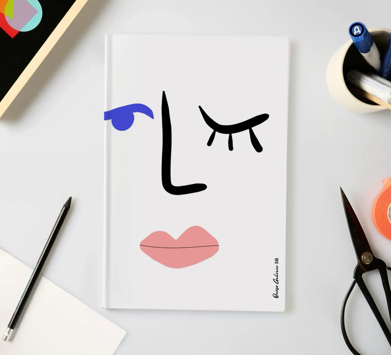 Dynamic Cutouts Notizbuch von Mike Leymi