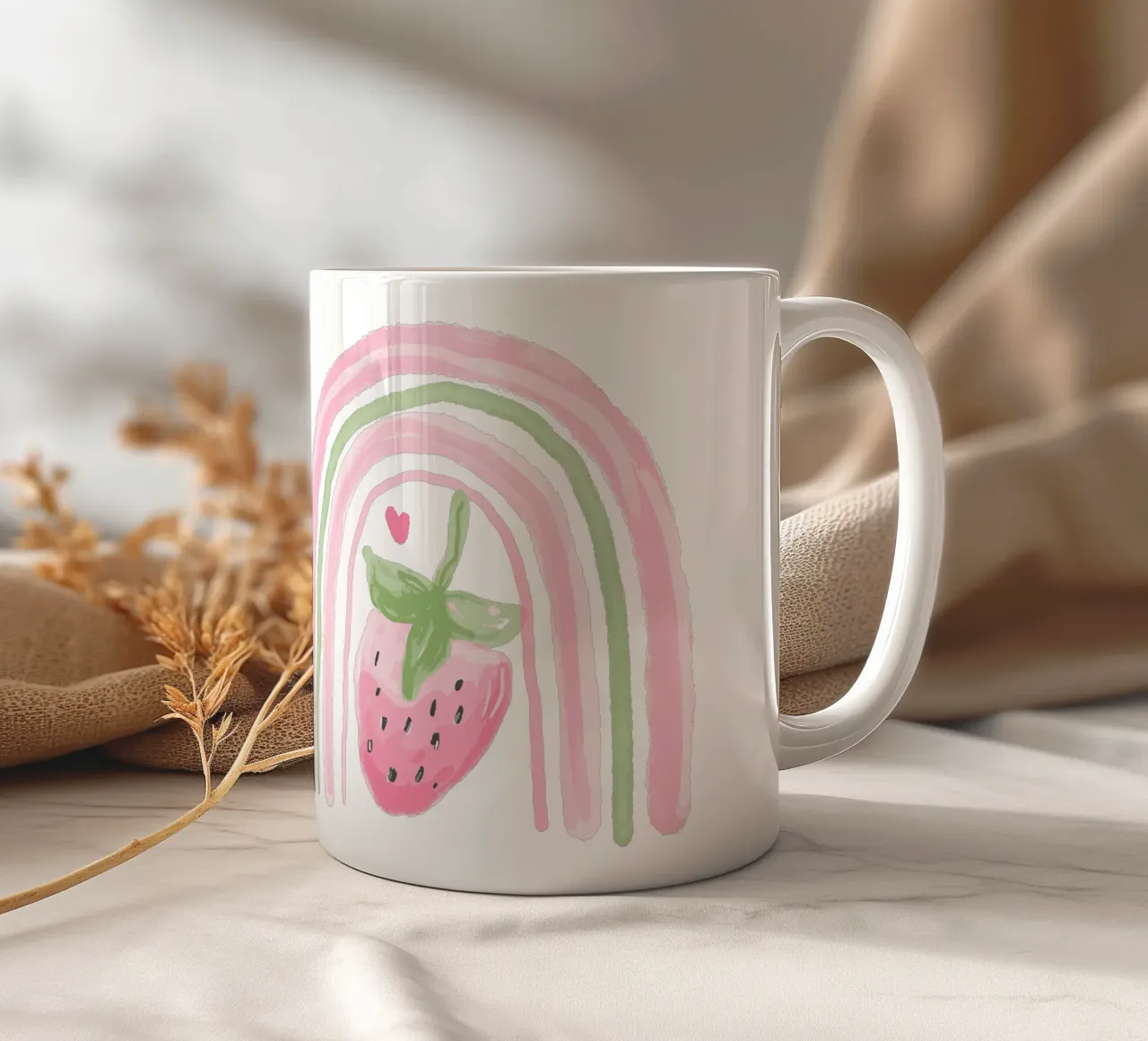 Carina la fragola arcobaleno tazza in ceramica da Little Lola