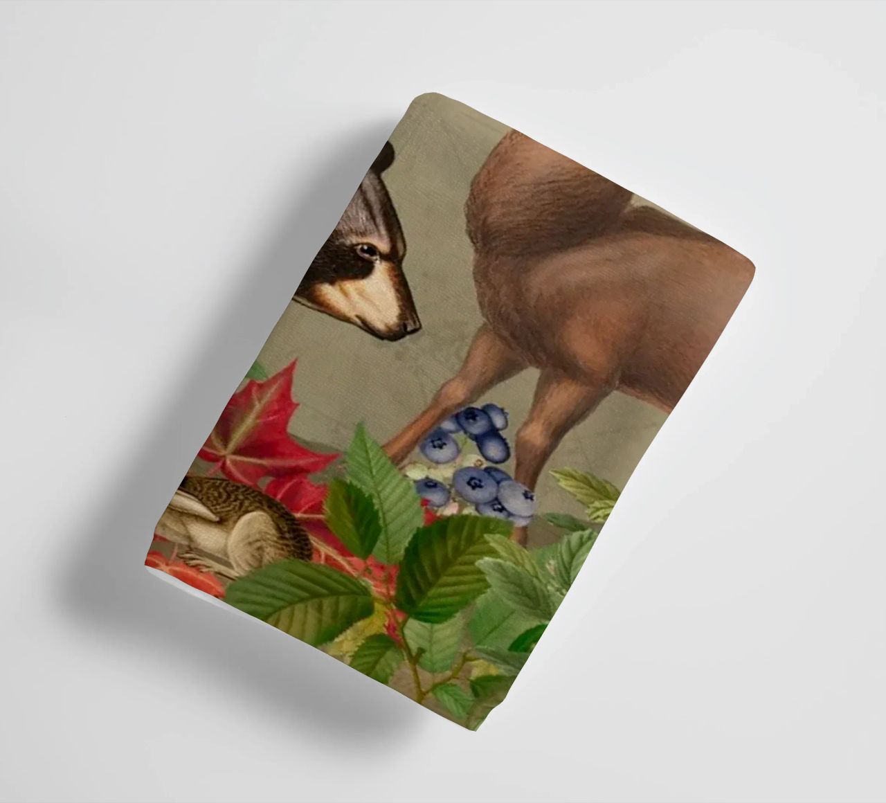 Vintage Mystic Woodland Friends In Autumnal Forest (Amis des bois mystiques dans une forêt automnale) 4 serviette de bain de Vintage World - Uta Naumann