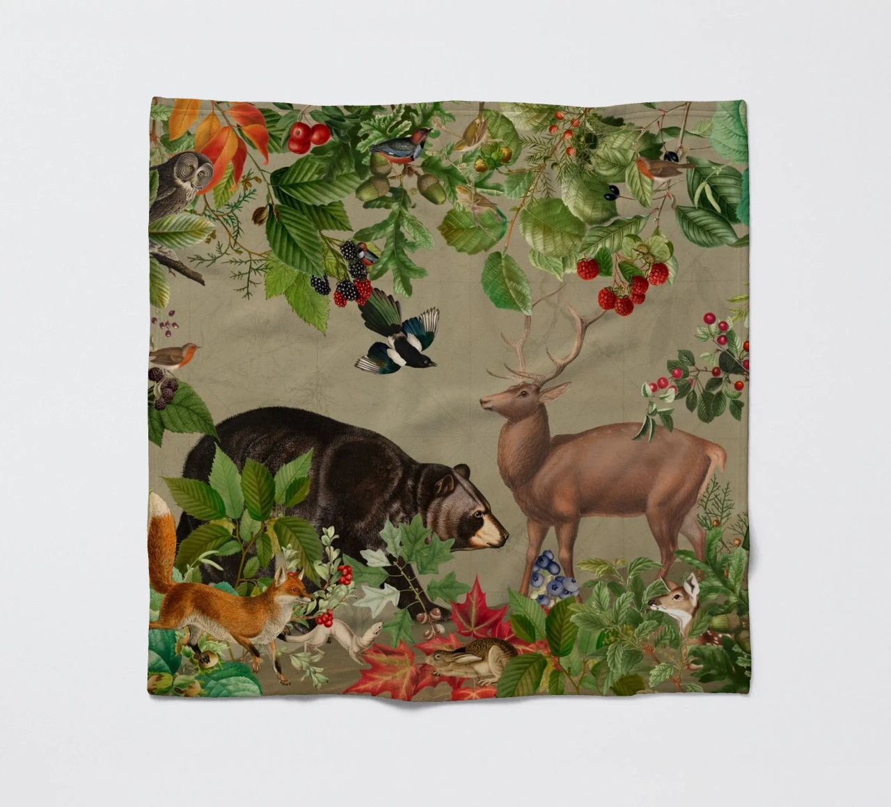 Vintage Mystic Woodland Friends In Autumnal Forest 4 coperta in pile da Vintage World - Uta Naumann