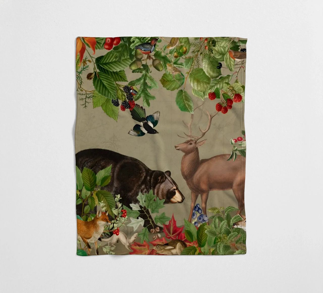 Vintage Mystic Woodland Friends In Autumnal Forest 4 coperta in pile da Vintage World - Uta Naumann
