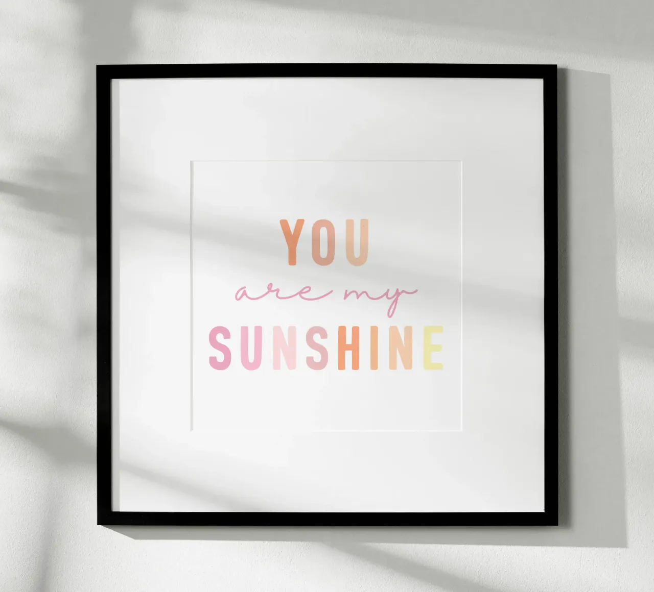 Sei il mio sole Stampa arcobaleno poster con telaio in plastica da Little Lola
