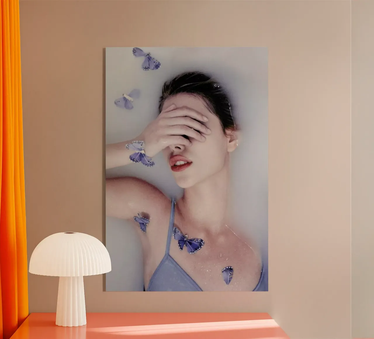 Floral Bath plexiglass da Jovana Rikalo