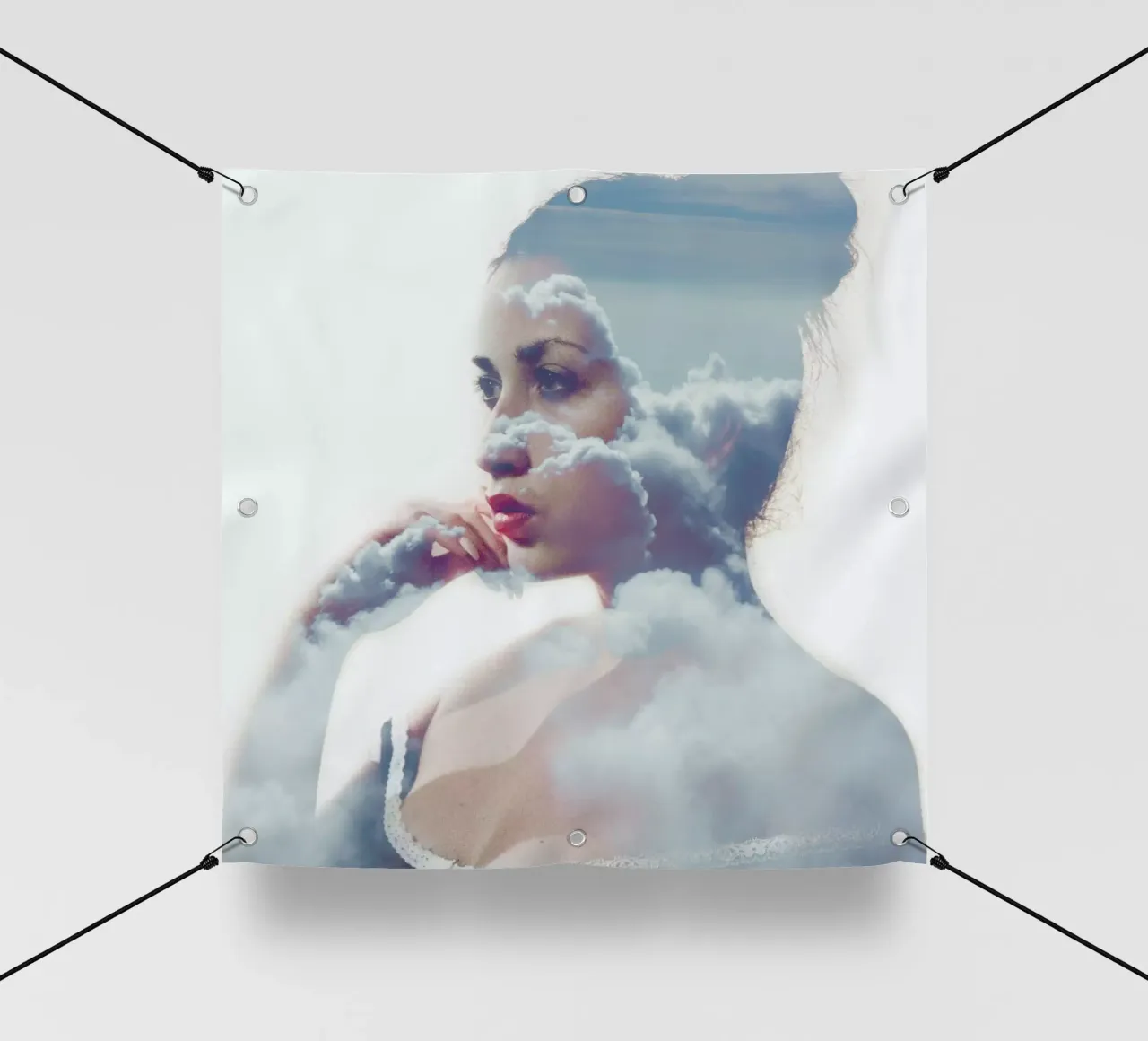 Cloud In Girl telo in pvc da Jovana Rikalo