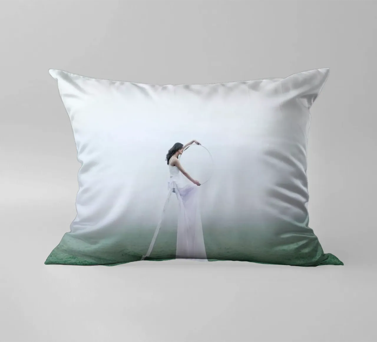 Step In Another World cuscino da Jovana Rikalo