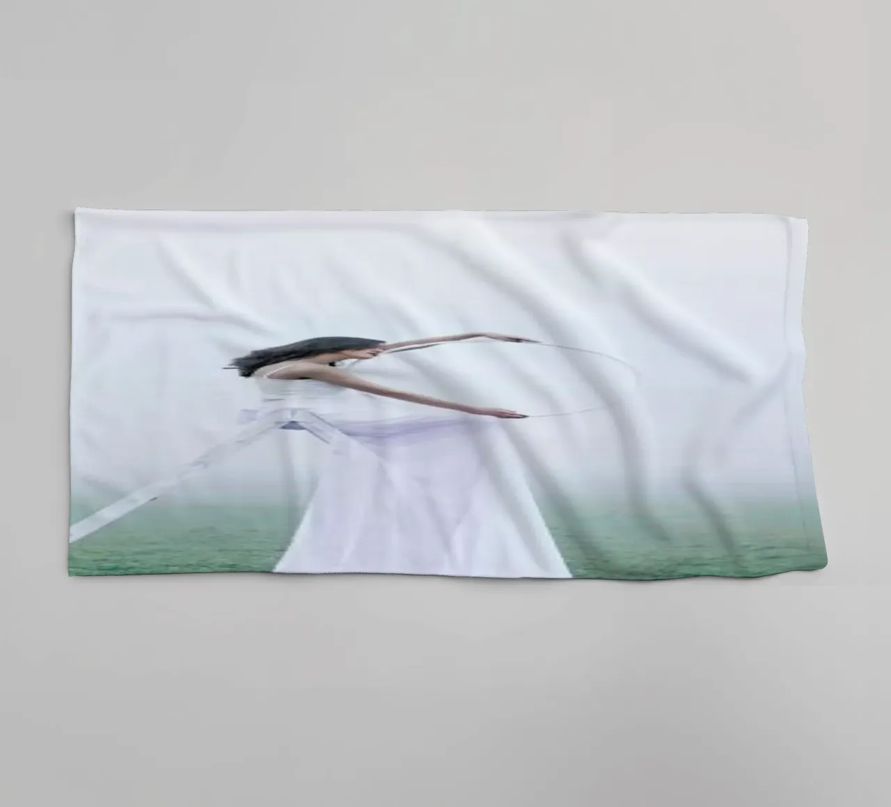 Step In Another World asciugamano da bagno da Jovana Rikalo