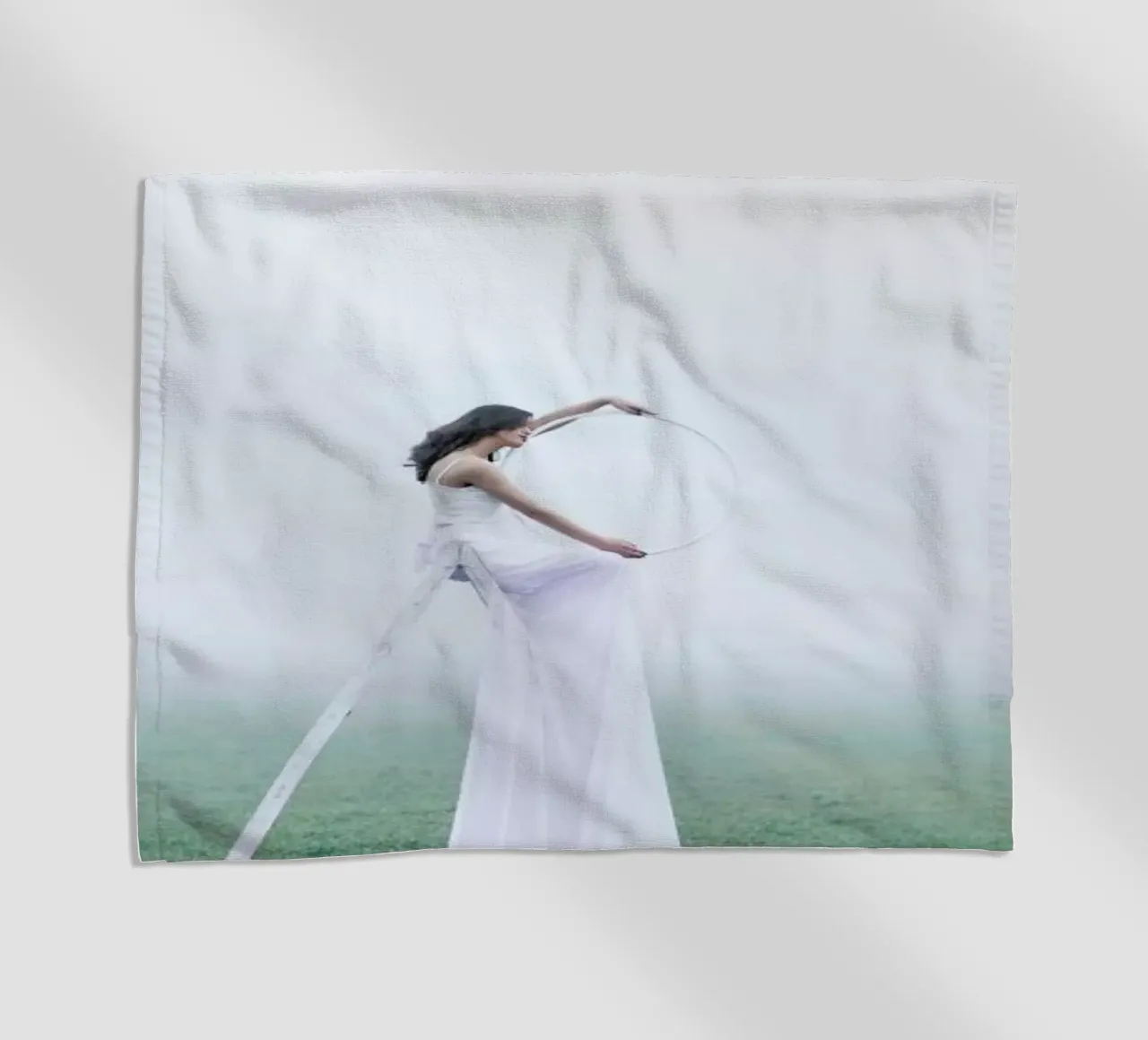 Step In Another World telo mare da Jovana Rikalo