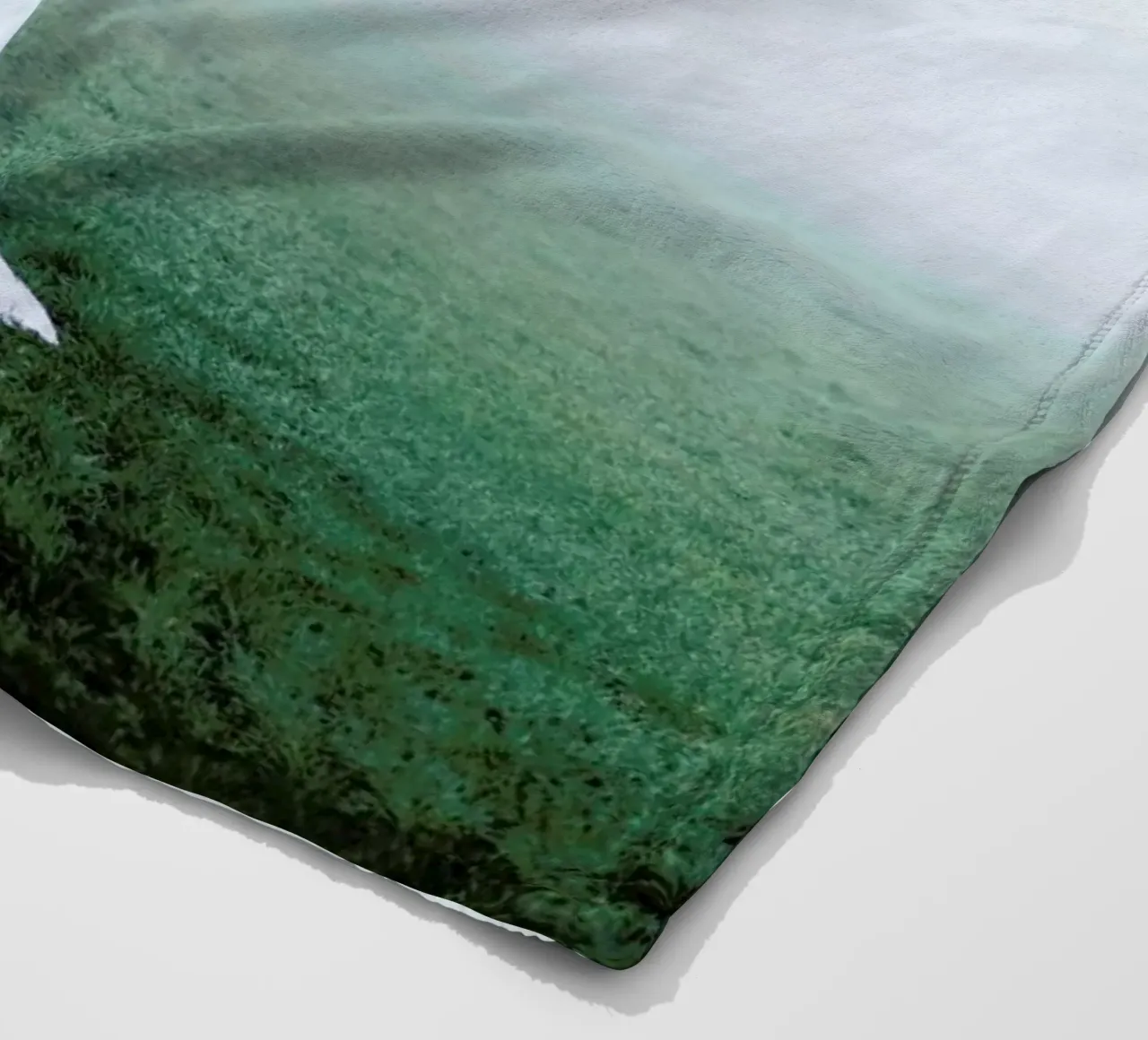 Step In Another World coperta in pile da Jovana Rikalo
