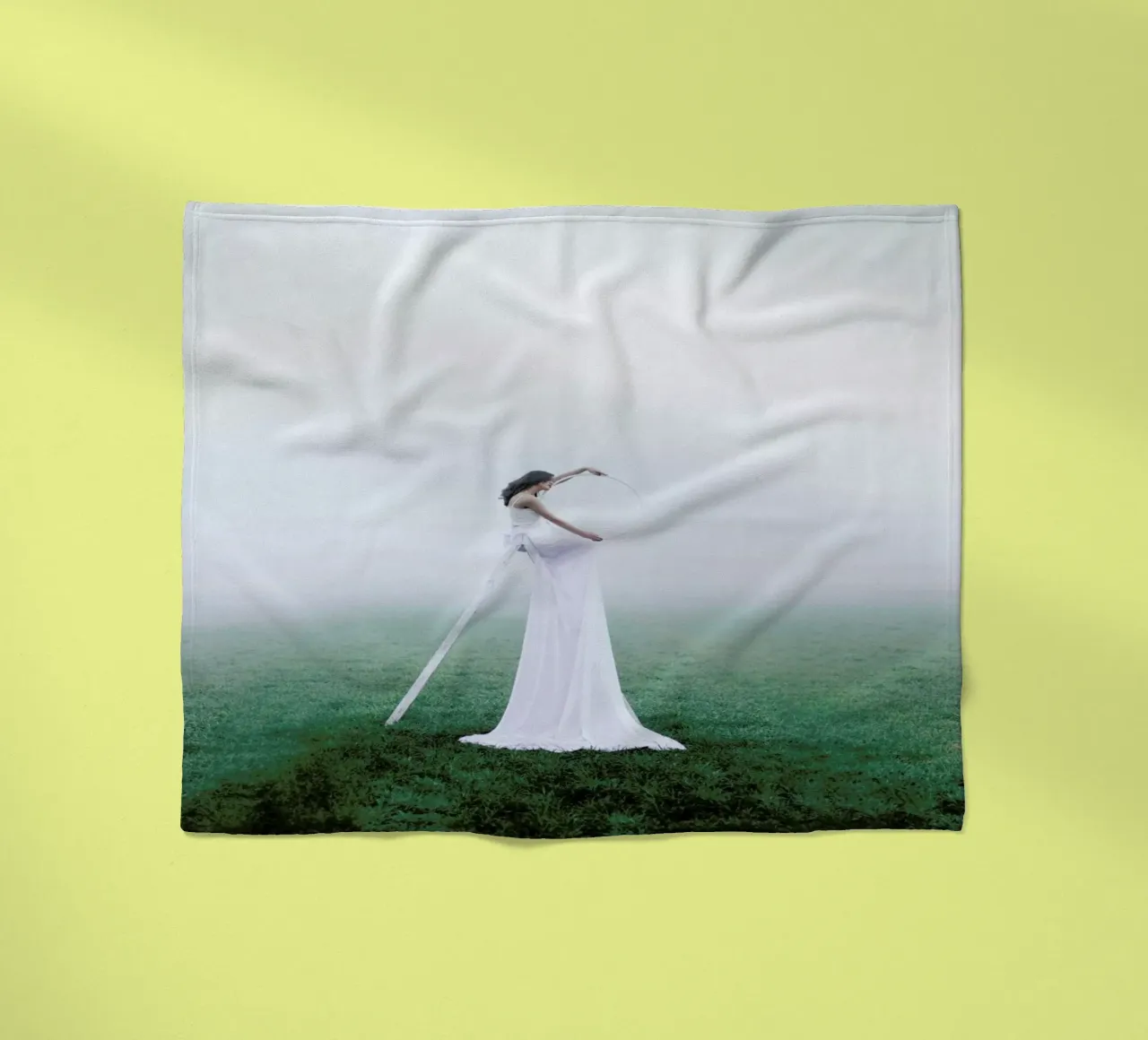 Step In Another World coperta in pile da Jovana Rikalo